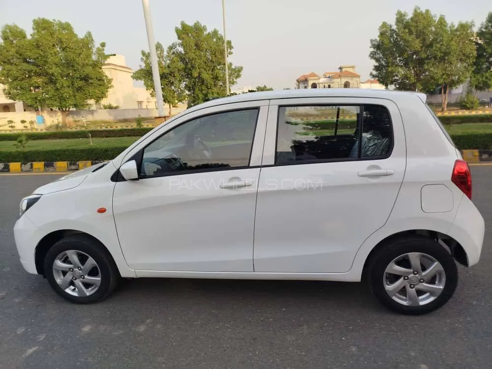 Suzuki Cultus 2023 for Sale in Faisalabad Suzuki Cultus 2023 for Sale in Faisalabad Image-2