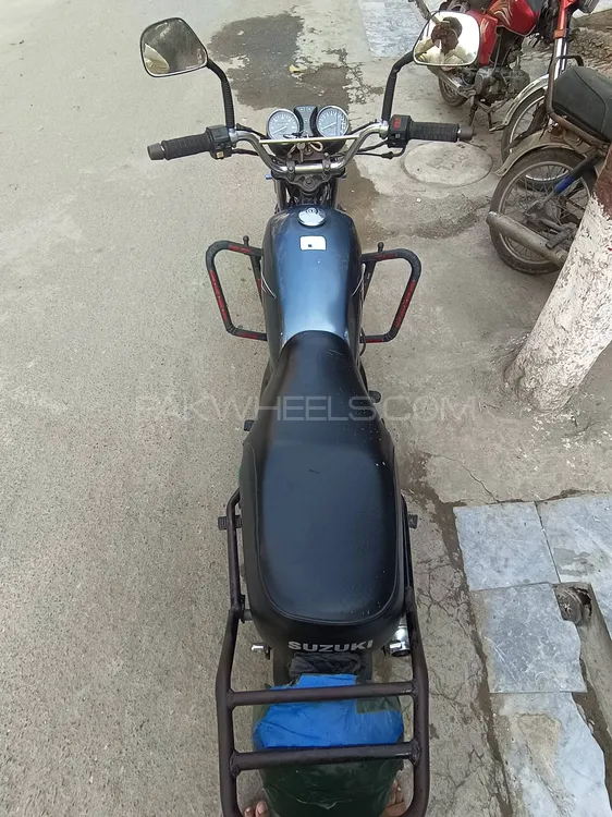 Suzuki GS 150 2014 for Sale Suzuki GS 150 2014 for Sale Image-7