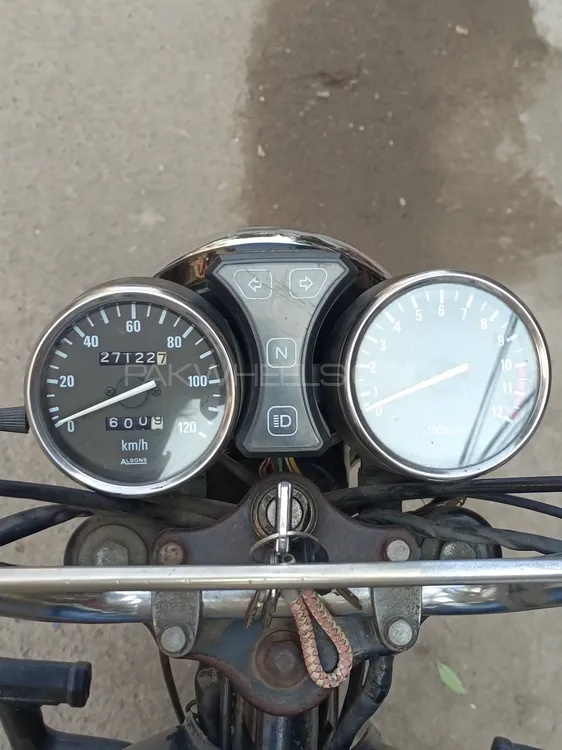 Suzuki GS 150 2014 for Sale Suzuki GS 150 2014 for Sale Image-9