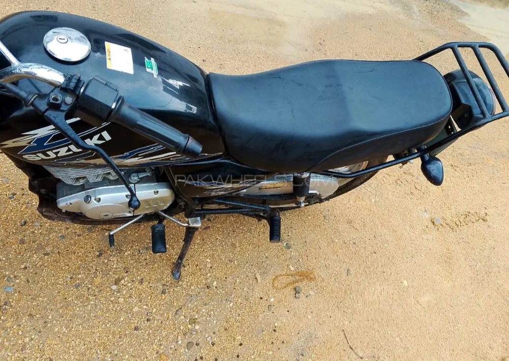 Suzuki GS 150 SE 2021 for Sale Suzuki GS 150 SE 2021 for Sale Image-3