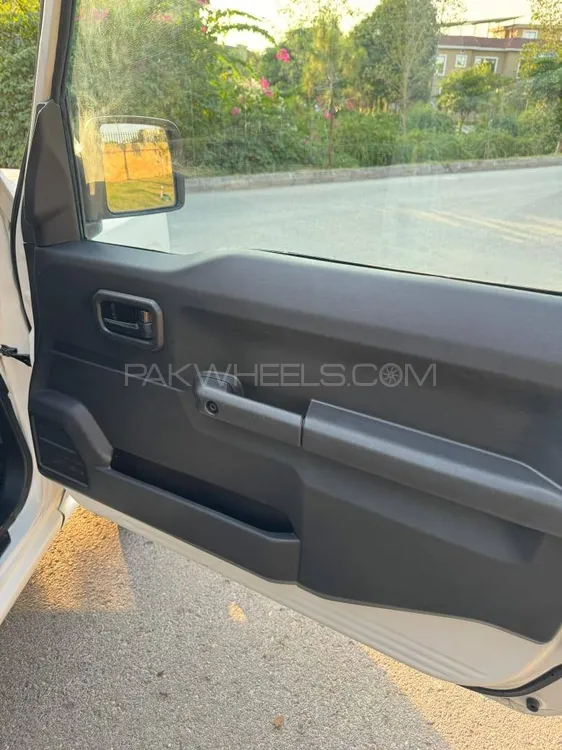 Suzuki Jimny 2019 for Sale in Islamabad Suzuki Jimny 2019 for Sale in Islamabad Image-10