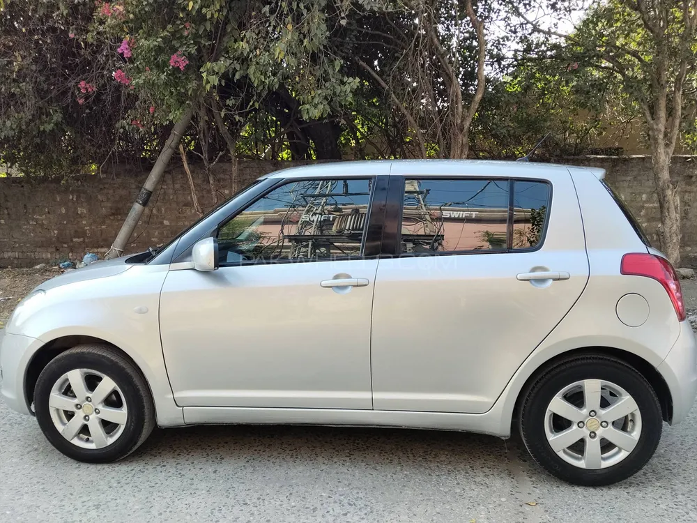 Suzuki Swift 2016 for Sale in Rawalpindi Suzuki Swift 2016 for Sale in Rawalpindi Image-5