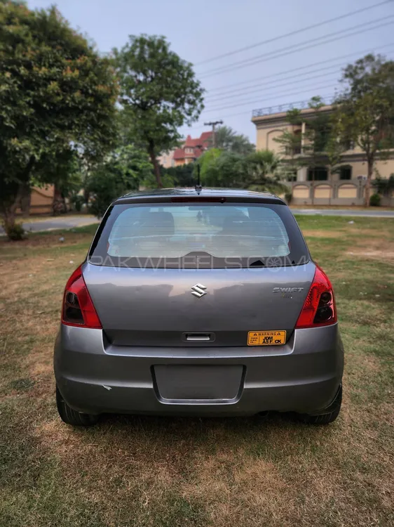 Suzuki Swift 2010 for Sale in Lahore Suzuki Swift 2010 for Sale in Lahore Image-2