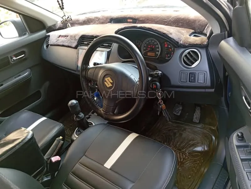 Suzuki Swift 2011 for Sale in Karachi Suzuki Swift 2011 for Sale in Karachi Image-9
