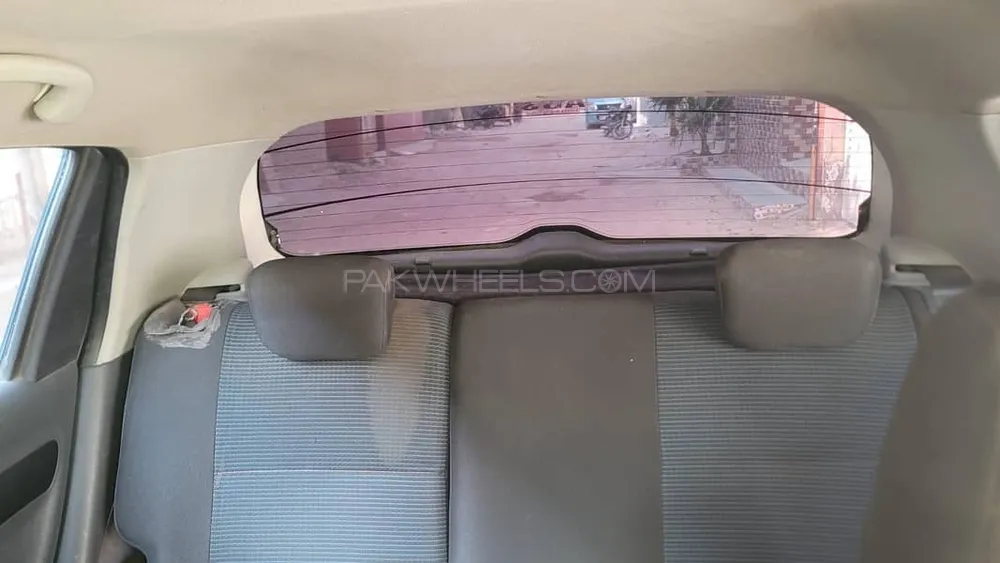 Suzuki Swift 2012 for Sale in Karachi Suzuki Swift 2012 for Sale in Karachi Image-3