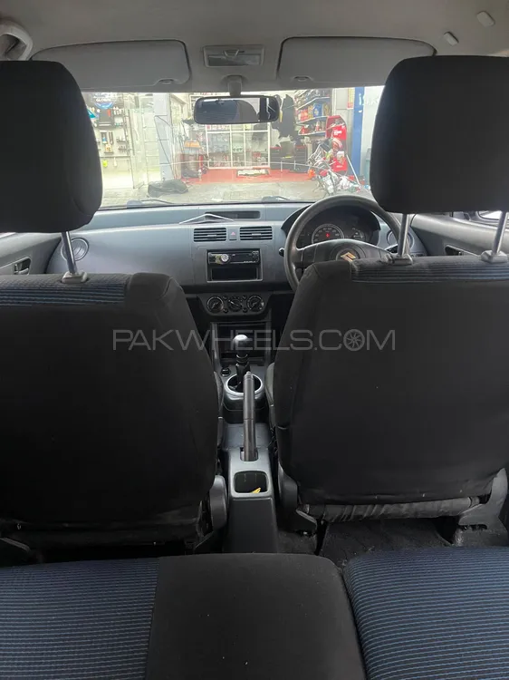 Suzuki Swift 2012 for Sale in Rawalpindi Suzuki Swift 2012 for Sale in Rawalpindi Image-15
