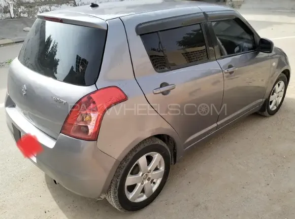 Suzuki Swift 2017 for Sale in Karachi Suzuki Swift 2017 for Sale in Karachi Image-4