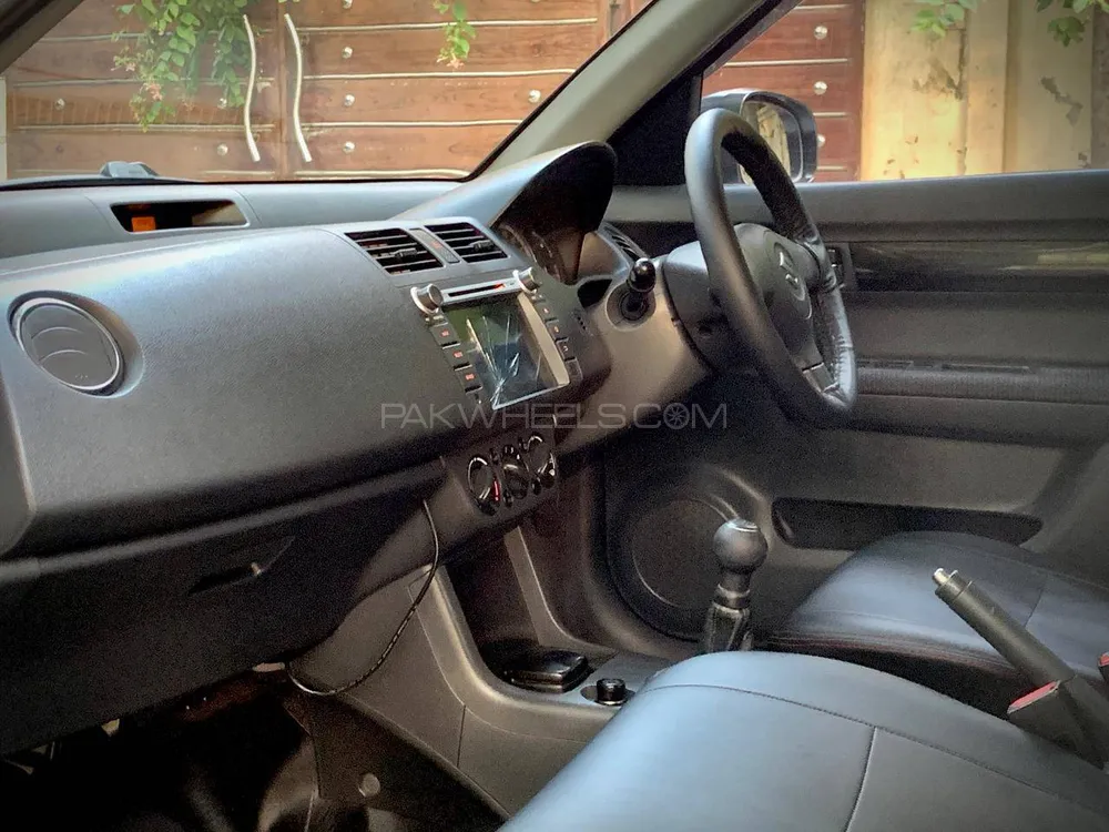 Suzuki Swift 2018 for Sale in Lahore Suzuki Swift 2018 for Sale in Lahore Image-11