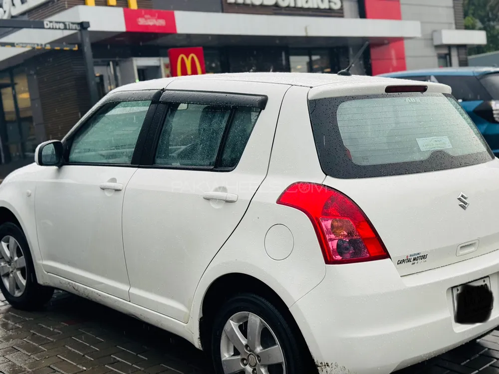 Suzuki Swift 2018 for Sale in Rawalpindi Suzuki Swift 2018 for Sale in Rawalpindi Image-8