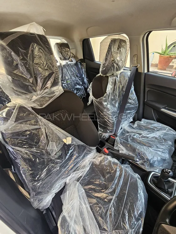 Suzuki Swift 2022 for Sale in Lahore Suzuki Swift 2022 for Sale in Lahore Image-6