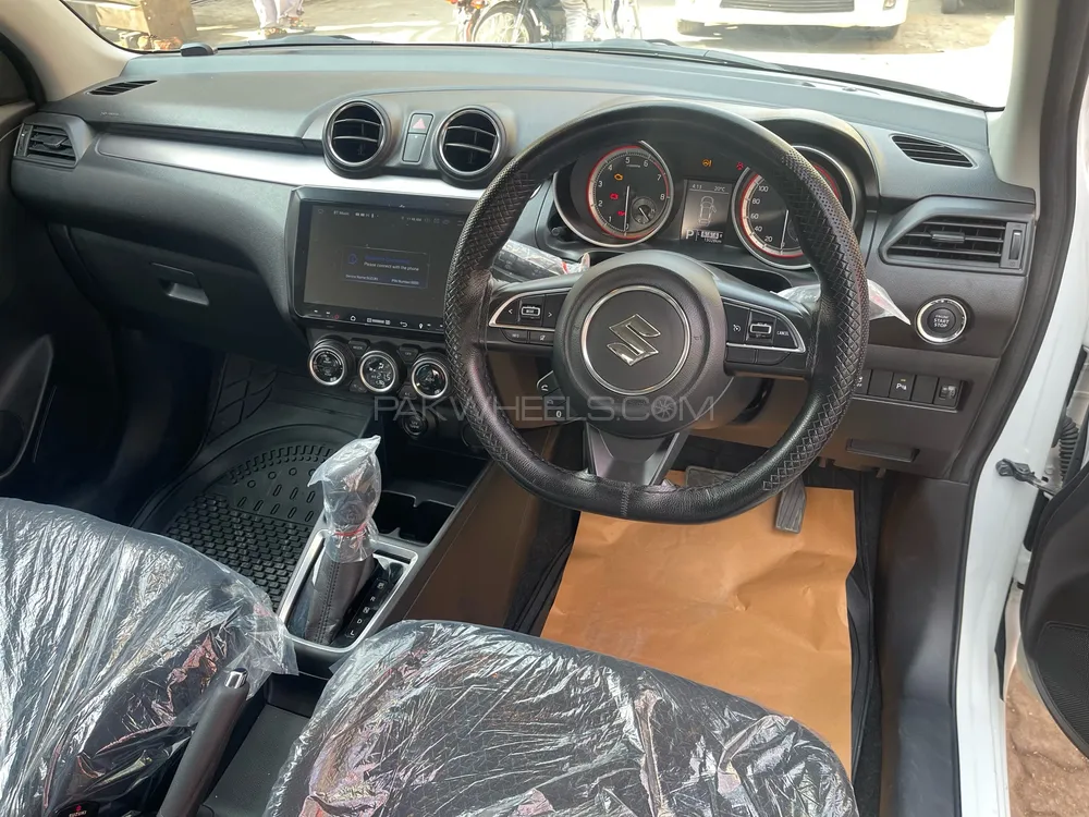 Suzuki Swift 2024 for Sale in Sialkot Suzuki Swift 2024 for Sale in Sialkot Image-10