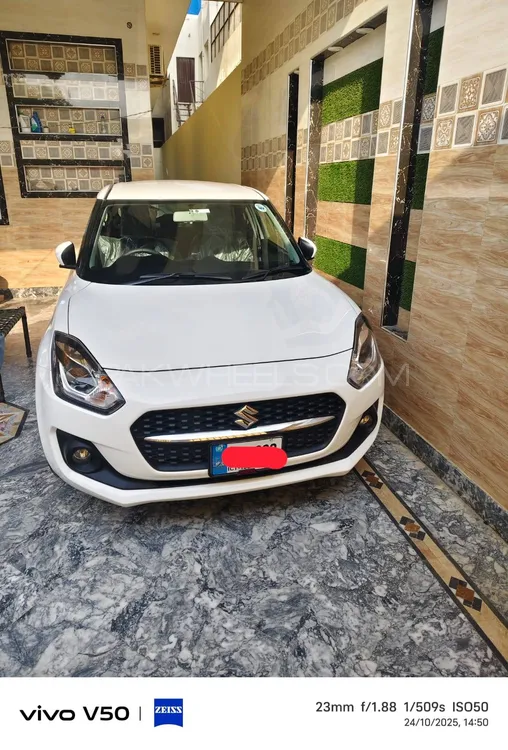 Suzuki Swift 2025 for Sale in Islamabad Suzuki Swift 2025 for Sale in Islamabad Image-1