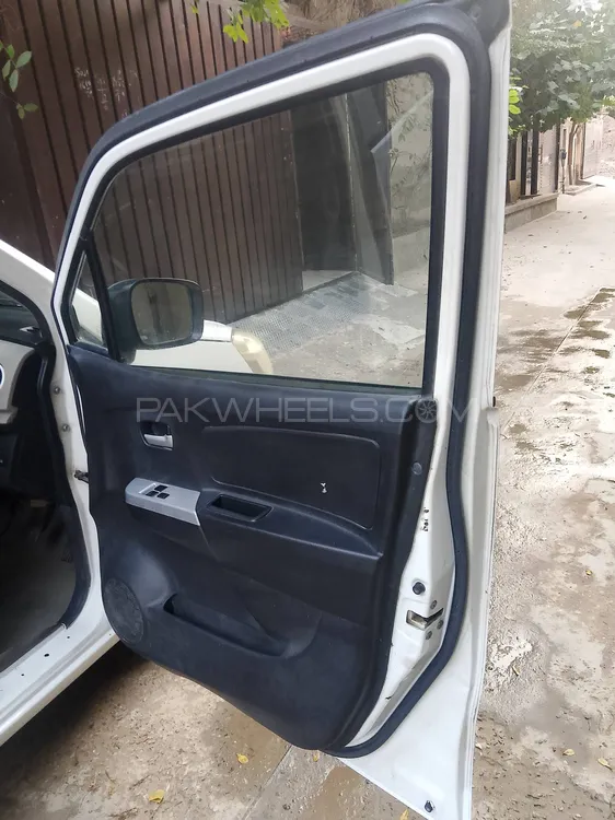 Suzuki Wagon R 2016 for Sale in Faisalabad Suzuki Wagon R 2016 for Sale in Faisalabad Image-7
