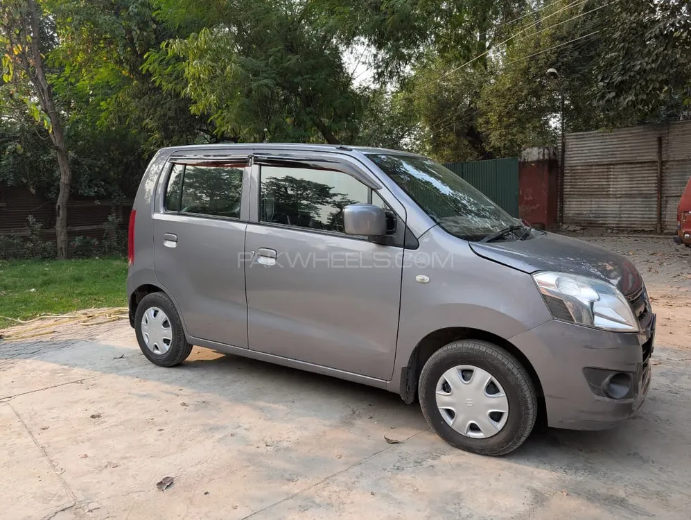 Suzuki Wagon R 2017 for Sale in Lahore Suzuki Wagon R 2017 for Sale in Lahore Image-2