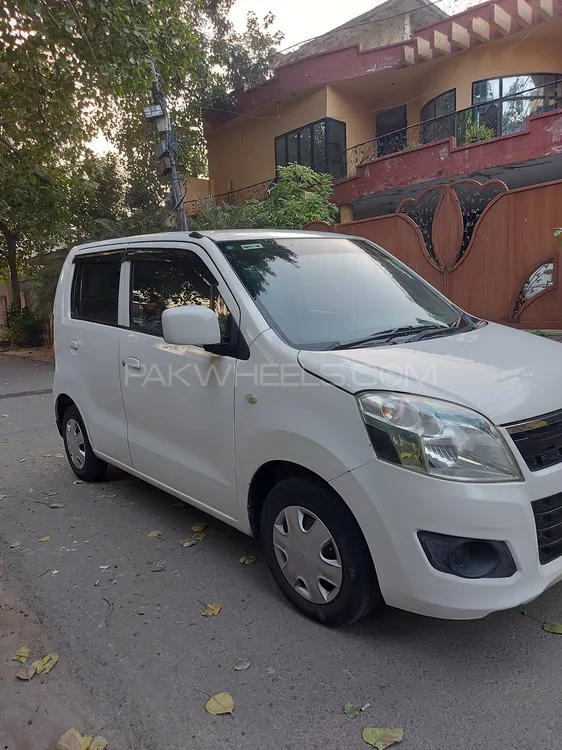 Suzuki Wagon R 2017 for Sale in Lahore Suzuki Wagon R 2017 for Sale in Lahore Image-4
