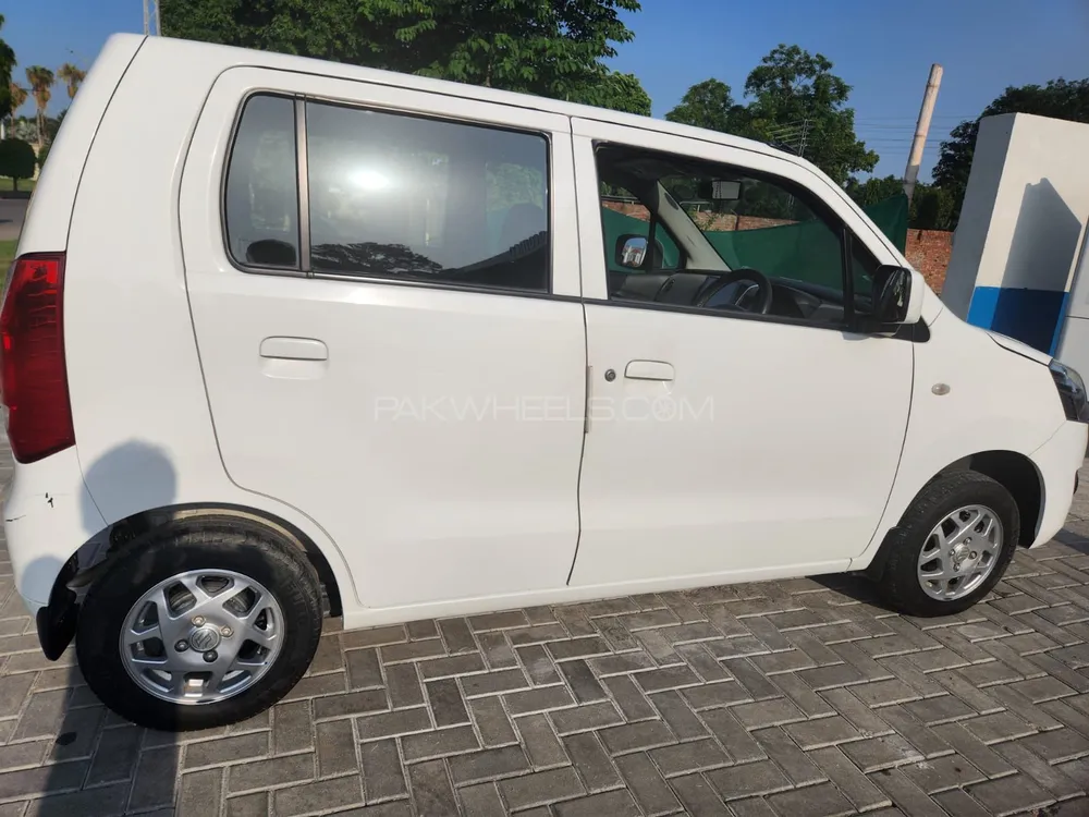 Suzuki Wagon R 2021 for Sale in Sialkot Suzuki Wagon R 2021 for Sale in Sialkot Image-9