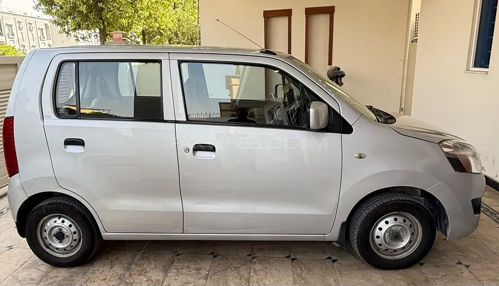 Suzuki Wagon R 2015 for Sale in Islamabad Suzuki Wagon R 2015 for Sale in Islamabad Image-3