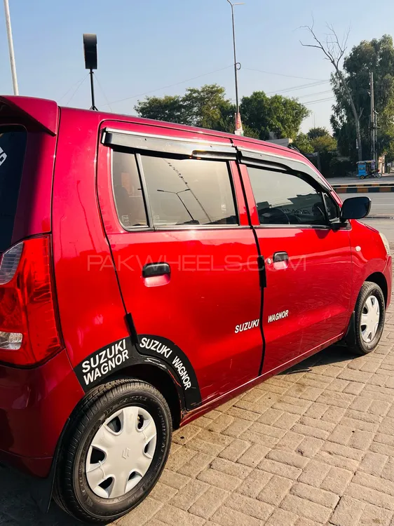 Suzuki Wagon R 2016 for Sale in Sialkot Suzuki Wagon R 2016 for Sale in Sialkot Image-9