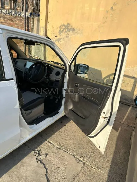 Suzuki Wagon R 2020 for Sale in Lahore Suzuki Wagon R 2020 for Sale in Lahore Image-5