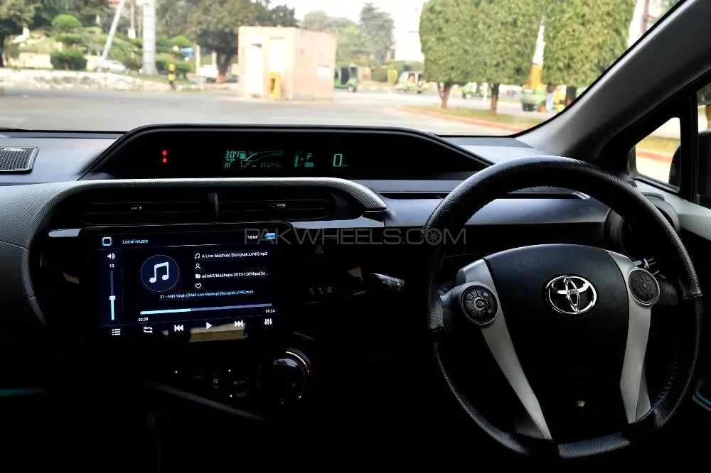 Toyota Aqua 2012 for Sale in Lahore Toyota Aqua 2012 for Sale in Lahore Image-2
