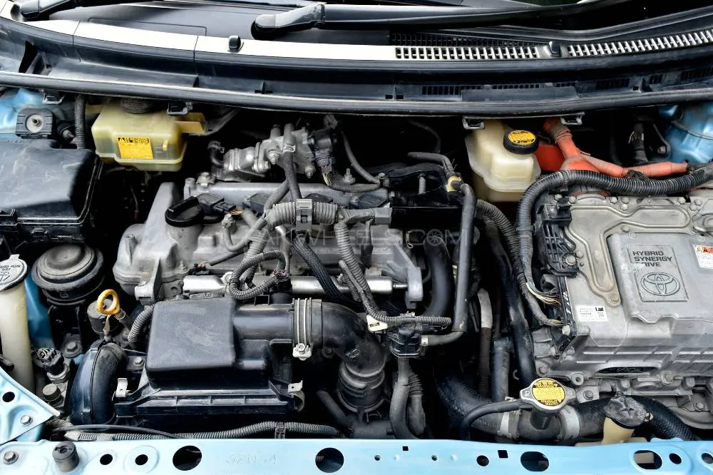 Toyota Aqua 2012 for Sale in Lahore Toyota Aqua 2012 for Sale in Lahore Image-11