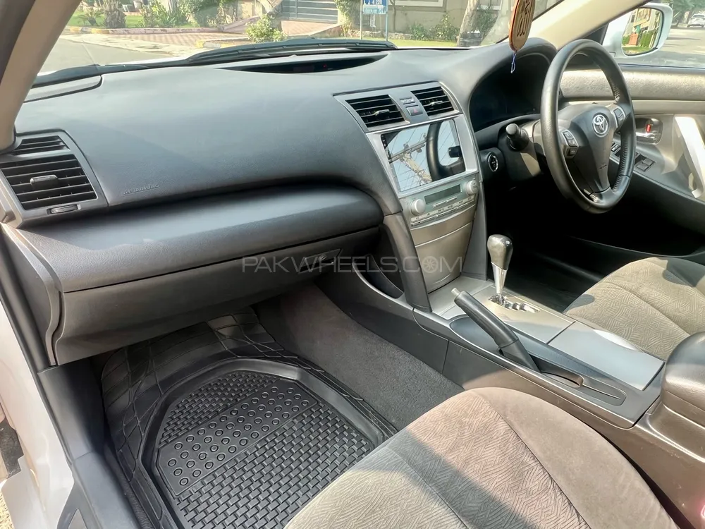 Toyota Camry 2012 for Sale in Lahore Toyota Camry 2012 for Sale in Lahore Image-17