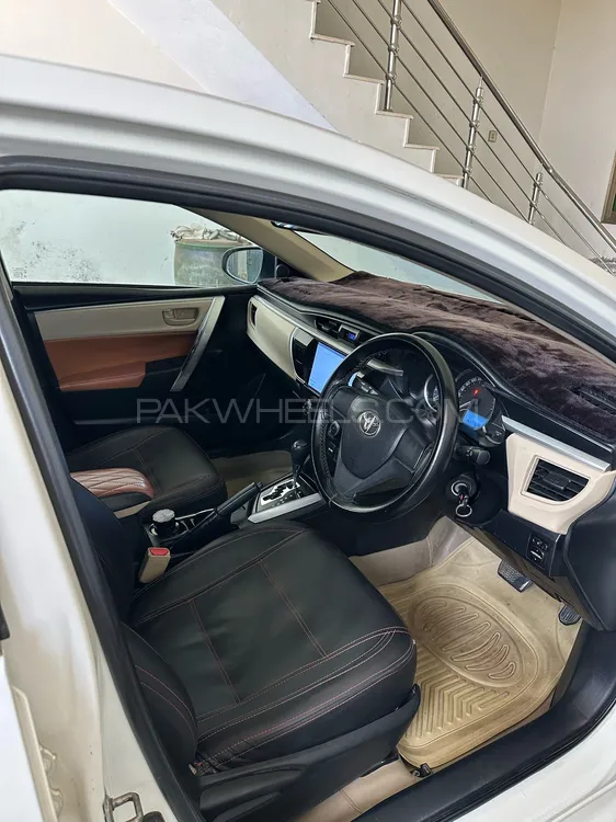 Toyota Corolla 2016 for Sale in Mandi bahauddin Toyota Corolla 2016 for Sale in Mandi bahauddin Image-5