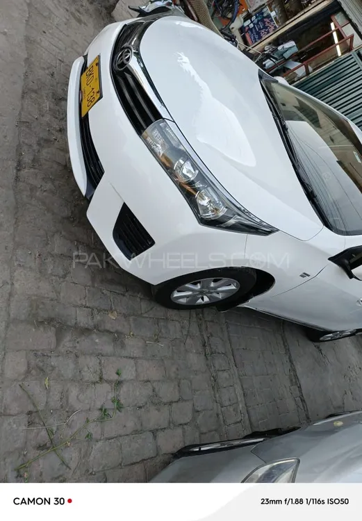 Toyota Corolla 2017 for Sale in Multan Toyota Corolla 2017 for Sale in Multan Image-8