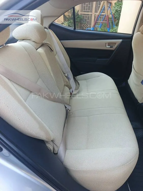Toyota Corolla 2015 for Sale in Rawalpindi Toyota Corolla 2015 for Sale in Rawalpindi Image-11