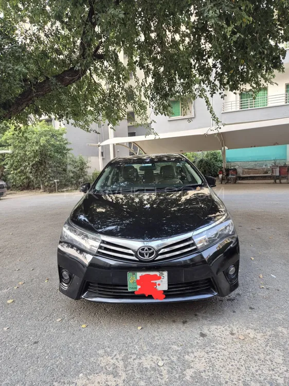 Toyota Corolla 2015 for Sale in Lahore Image-1