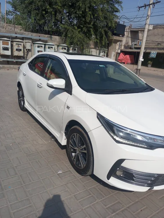 Toyota Corolla 2020 for Sale in Multan Toyota Corolla 2020 for Sale in Multan Image-3