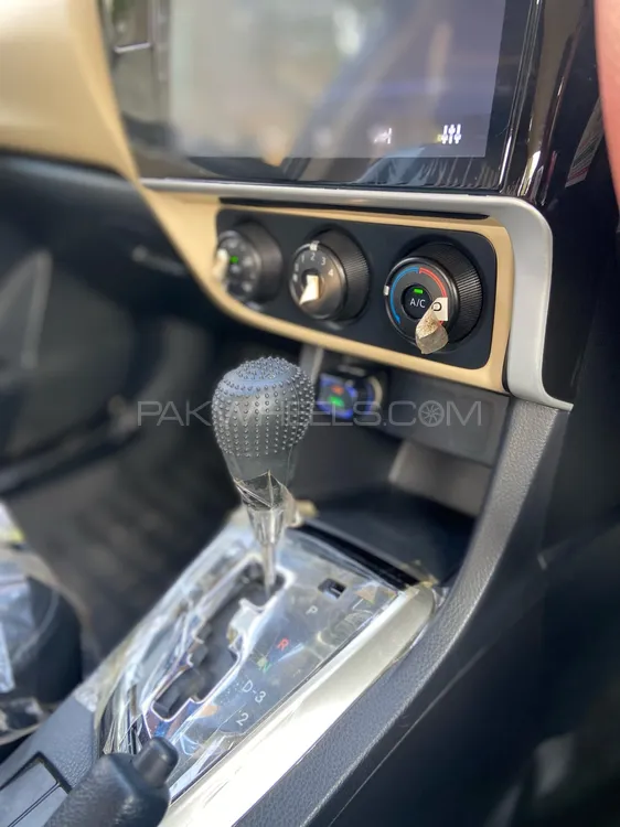 Toyota Corolla 2020 for Sale in Faisalabad Toyota Corolla 2020 for Sale in Faisalabad Image-8