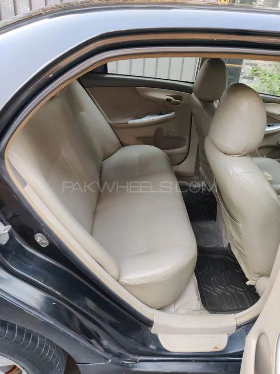 Toyota Corolla 2011 for Sale in Lahore Toyota Corolla 2011 for Sale in Lahore Image-10