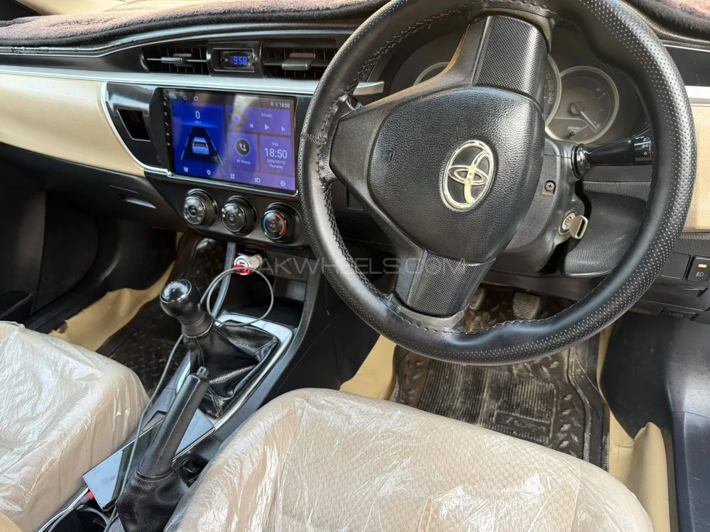 Toyota Corolla 2015 for Sale in Peshawar Toyota Corolla 2015 for Sale in Peshawar Image-20