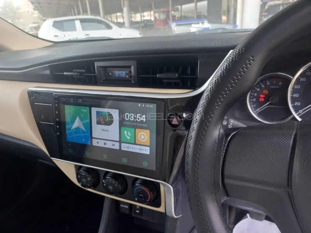 Toyota Corolla 2018 for Sale in Karachi Toyota Corolla 2018 for Sale in Karachi Image-11