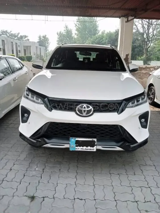 Toyota Fortuner 2022 for Sale in Lahore Toyota Fortuner 2022 for Sale in Lahore Image-1