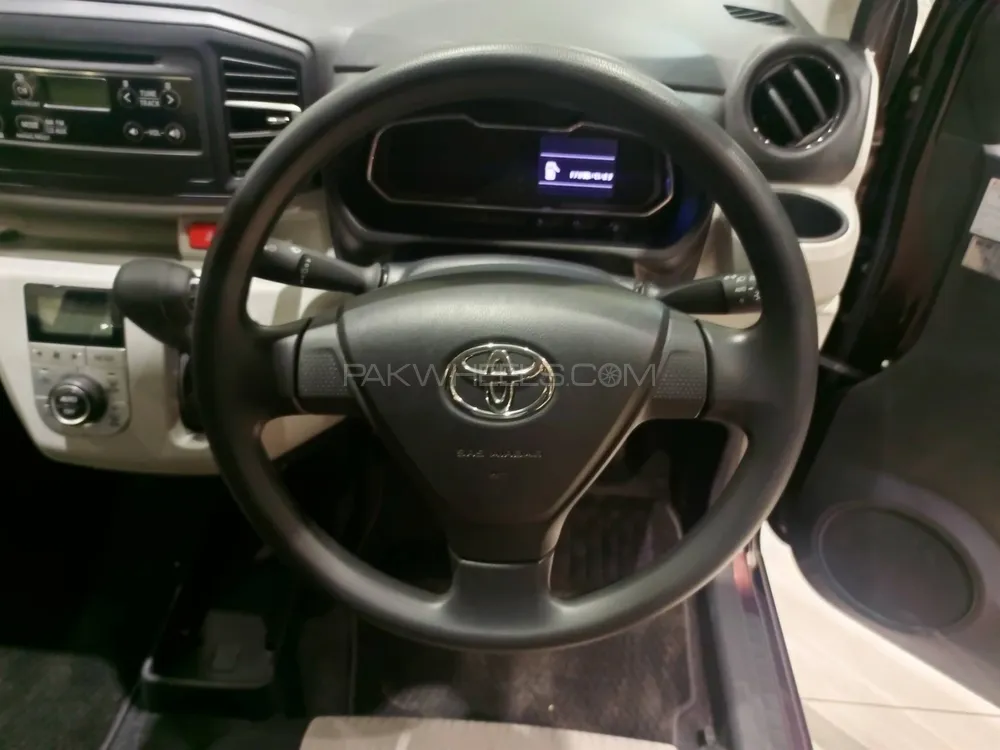 Toyota Pixis Epoch 2021 for Sale in Lahore Toyota Pixis Epoch 2021 for Sale in Lahore Image-6