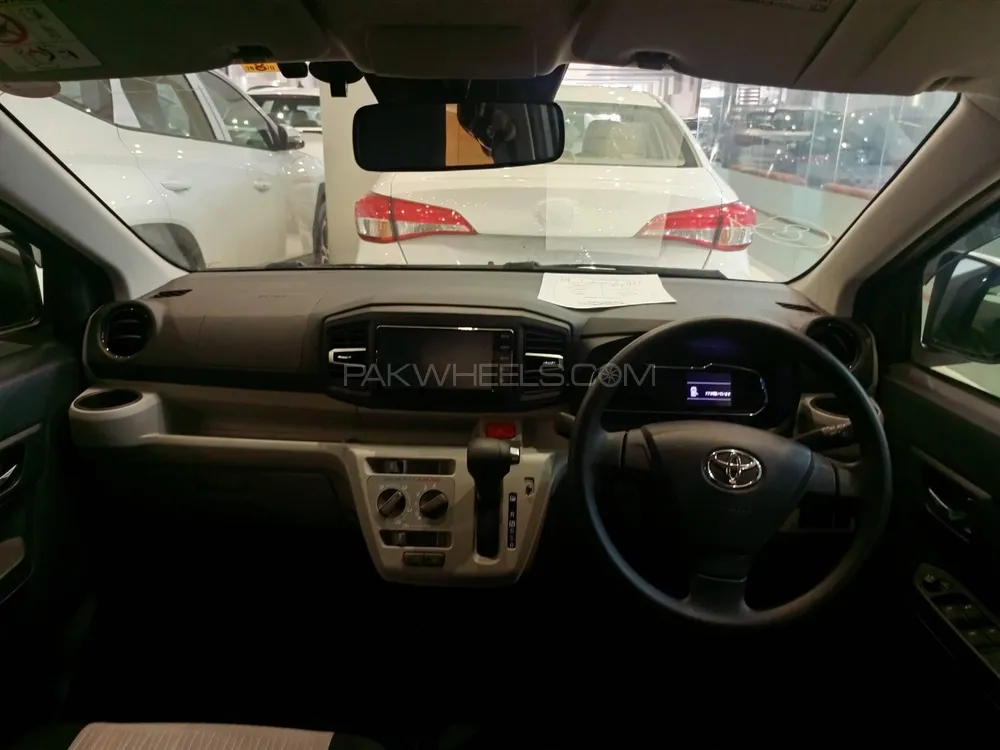 Toyota Pixis Epoch 2022 for Sale in Lahore Toyota Pixis Epoch 2022 for Sale in Lahore Image-7