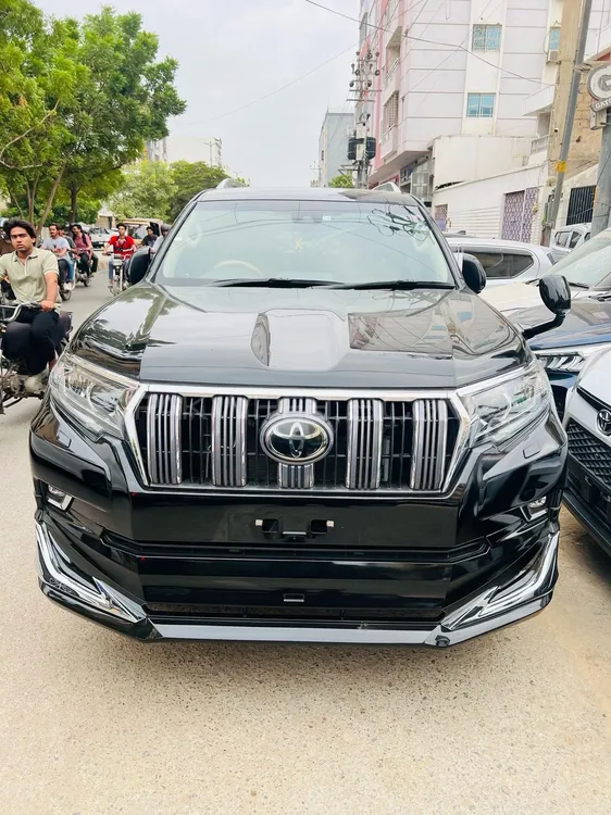 Toyota Prado 2018 for Sale in Karachi Image-1