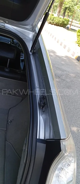 Toyota Prius 2011 for Sale in Islamabad Toyota Prius 2011 for Sale in Islamabad Image-10