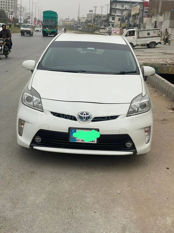 Toyota Prius 2014 for Sale in Rawalpindi Image-1