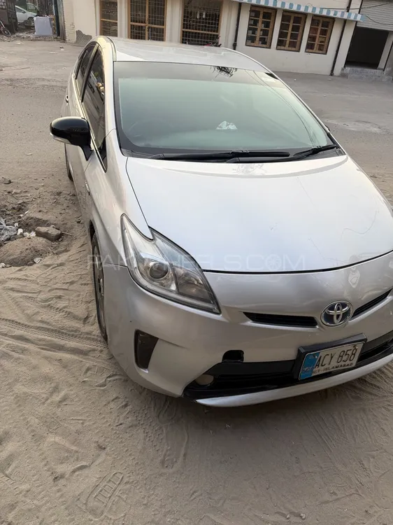 Toyota Prius 2014 for Sale in Lahore Image-1