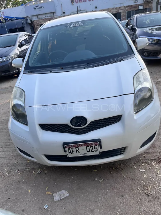 Toyota Vitz 2007 for Sale in Karachi Image-1