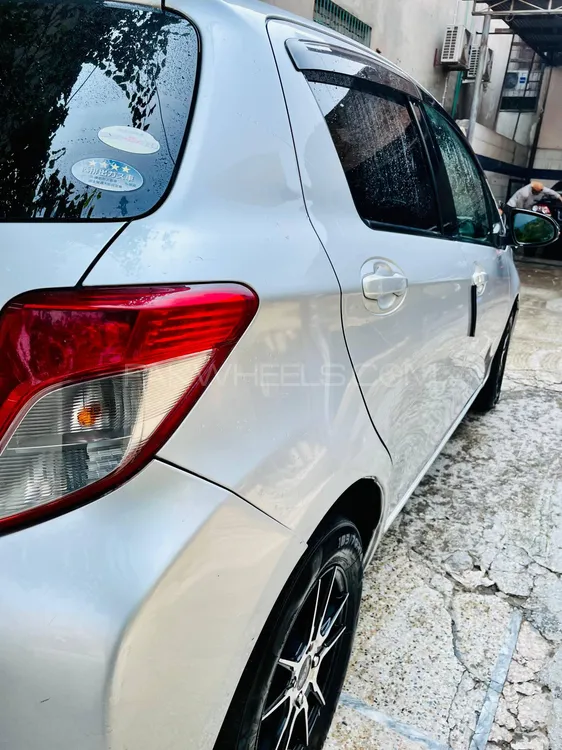 Toyota Vitz 2011 for Sale in Peshawar Toyota Vitz 2011 for Sale in Peshawar Image-15