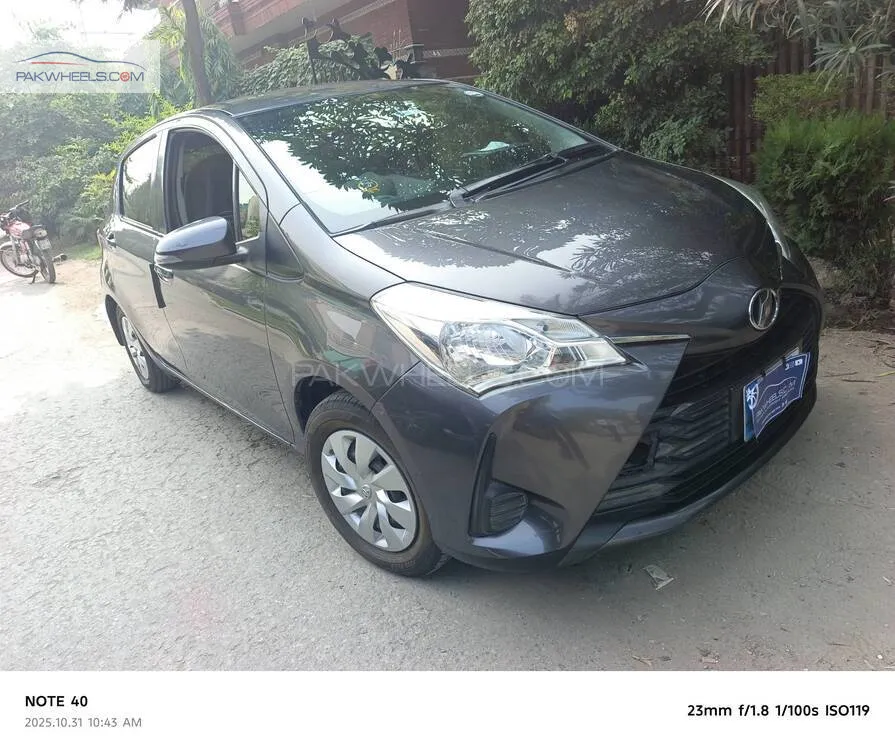 Toyota Vitz 2017 for Sale in Lahore Toyota Vitz 2017 for Sale in Lahore Image-2