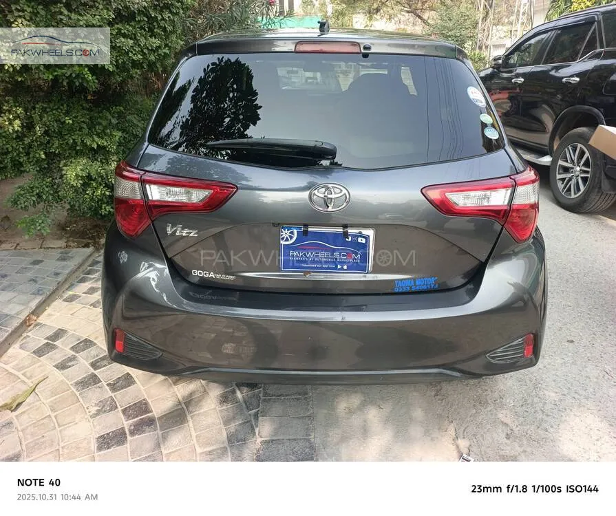 Toyota Vitz 2017 for Sale in Lahore Toyota Vitz 2017 for Sale in Lahore Image-6