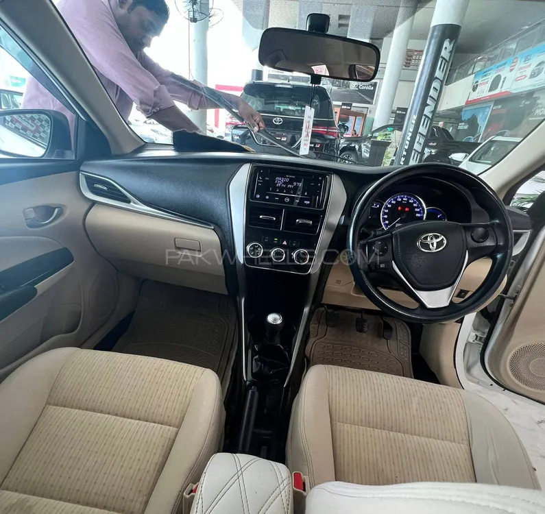 Toyota Yaris Sedan 2021 for Sale in Lahore Toyota Yaris Sedan 2021 for Sale in Lahore Image-9