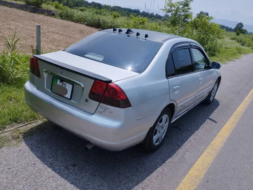Honda Civic EXi 2002