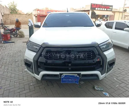 Toyota Hilux Revo V Automatic 2.8 2021 for Sale New