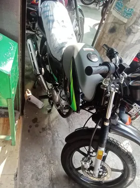 Yamaha YBR 125G 2025